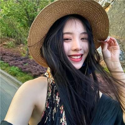 危红禁色 海报